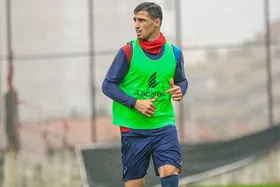 علیپور پرسپولیسی شد + عکس و فیلم