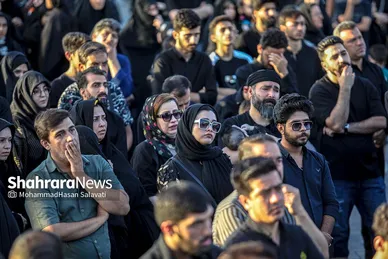 تصاویری از آئین خیمه سوزان عصر عاشورا در مشهد