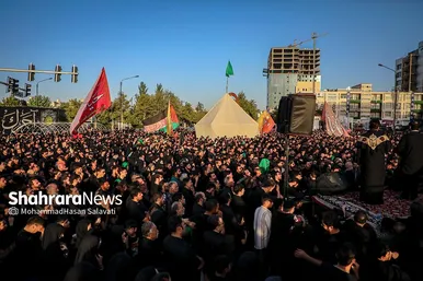 تصاویری از آئین خیمه سوزان عصر عاشورا در مشهد