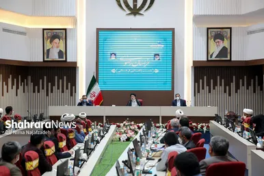 نشست رئیس جمهور با فعالان فرهنگی خراسان رضوی