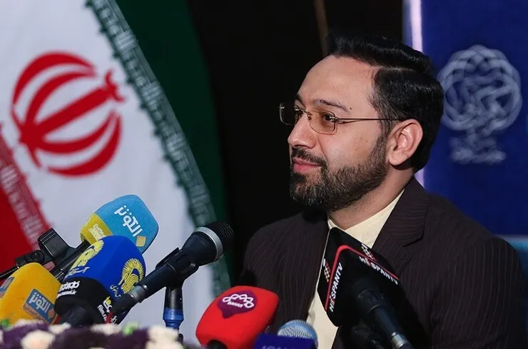 قائم‌مقام تولیت آستان‌قدس مطرح کرد: تقریظ رهبر انقلاب بر کتاب عمارت‌خانه خورشید| ۴ گام بلند آستان‌قدس در همراهی با دولت