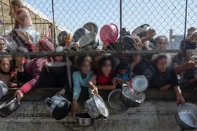 ۶۰ فلسطینی بی&zwnj;گناه در یک هفته در نزدیکی مراکز توزیع کمک&zwnj;ها در غزه به شهادت رسیدند
