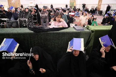 مراسم احیای ناشنوایان در حرم مطهر امام رضا(ع)