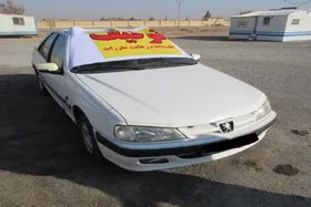 ویدئو| توقیف پژو به رانندگی پسر بچه ۹ ساله در بهارستان اصفهان