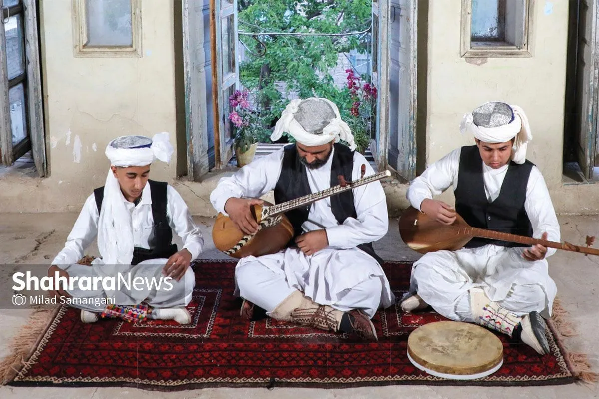 نقش مشهد در موسیقی محلی خراسان در گفت وگو با نوازنده دوتار | رواداری می تواند مشهد را پرچم دار موسیقی مقامی کند