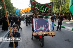 ویدئو|برپایی مواکب خدمت&zwnj;رسانی به زائران دهه آخر صفر در میدان شهدای مشهد