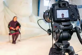 درباره برنامه &laquo;پایان باز&raquo; که دغدغه&zwnj;های فرهنگی و هنری چهره&zwnj;های مشهدی را به تصویر می&zwnj;کشد