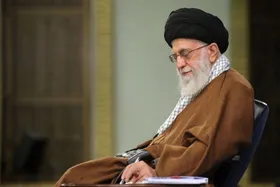 رهبر معظم انقلاب اسلامی: نیاز مهم امروز جهان، نظام عادلانه ملّی و بین&zwnj;المللی اسلامی است