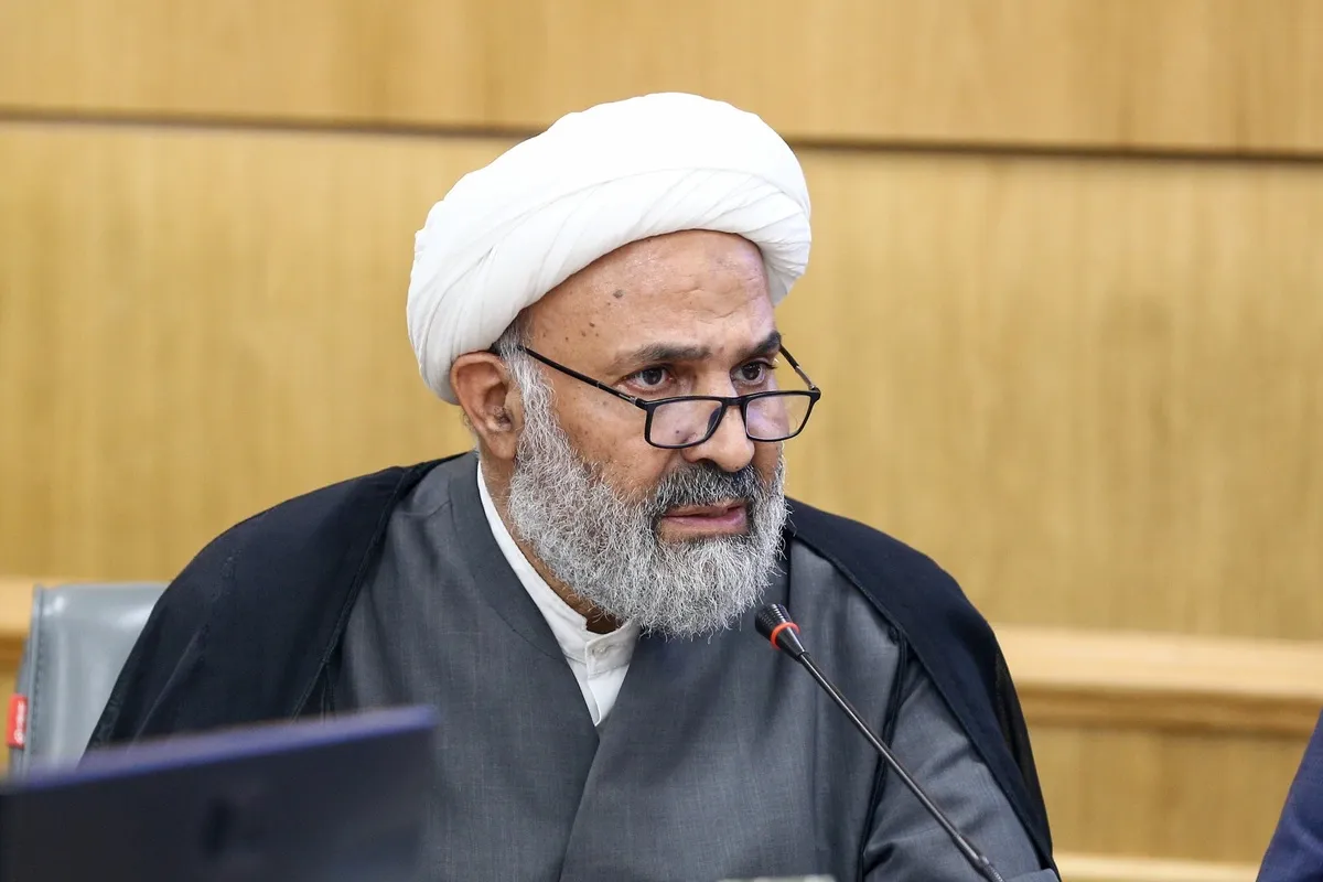 رئیس کمیسیون اصل ۹۰: در شرایط ناترازی فعالیت شبانه اصناف باید محدود شود