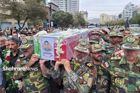 پیکر مطهر سرباز وظیفه &laquo;شهید امیرمحمد کاخکی&raquo; در مشهد تشییع شد (۱۵ مهر ۱۴۰۳) + فیلم