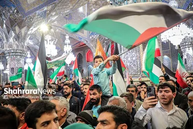 اجتماع مردمی «وعده صادق» در حرم مطهر رضوی
