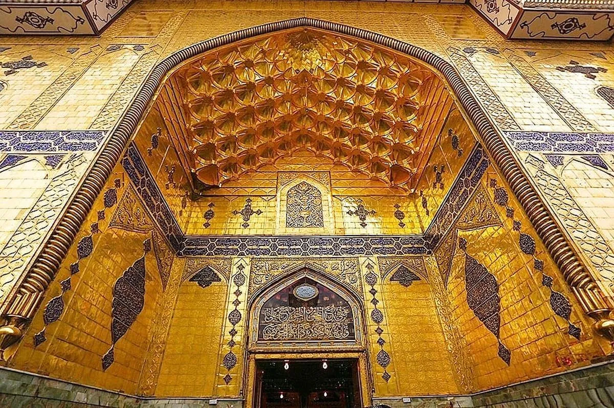ویدئو | آماده‌سازی حرم امیرالمؤمنین(ع) برای روز پدر