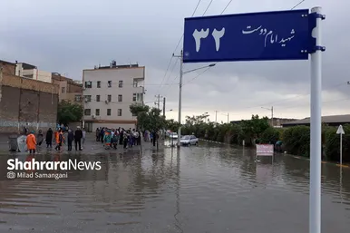 عکس‌هایی از آب گرفتگی محله مشکینی و خیابان امام‌دوست قاسم‌آباد (۲۹ اردیبهشت ۱۴۰۳)