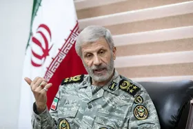 سرلشکر حاتمی: فرزندان ارتش به هر متجاوز پاسخی پشیمان&zwnj;کننده&zwnj;تر می&zwnj;دهند