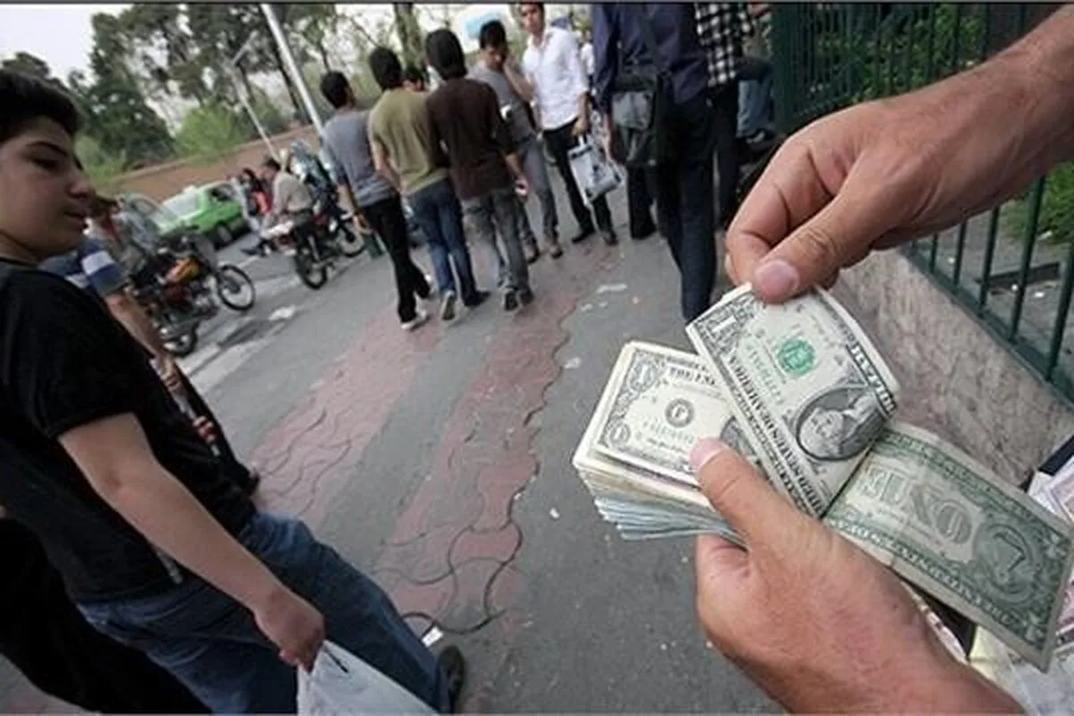 آغاز فروش دلار در شعب منتخب بانک‌ها؛ از امروز  + لیست بانک‌ها (بهمن ماه ۱۴۰۱)