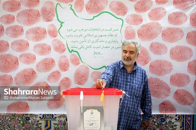 عکس‌هایی از مرحله دوم انتخابات چهاردهمین دوره ریاست‌جمهوری در مشهد (۶)