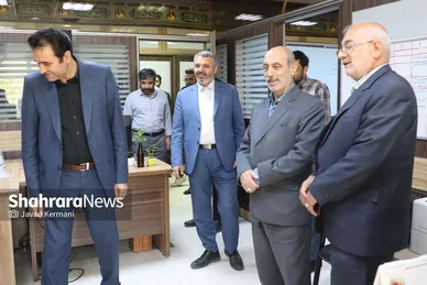 بازدید جمعی از مسئولین شهری مشهدمقدس از موسسه فرهنگی شهرآرا (۲) (۱۶ مرداد ۱۴۰۳)