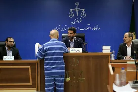 پرداخت ۱۰ میلیارد و ۷۰۰ میلیون تومان رشوه به رییس دفتر رییس ادوار مجلس