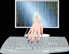 هشدار؛ سرمایه&zwnj;گذاران بورس مراقب کلاهبرداران شیک باشند