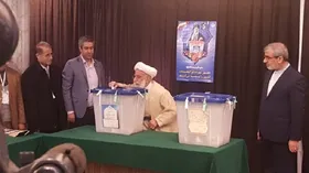 آیت&zwnj;الله جنتی: ترامپ باید یک آرم خریت در پبشانیش بزند+فیلم
