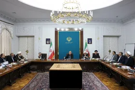 پزشکیان: عدالت آموزشی از تغذیه مناسب دانش‌آموزان آغاز می‌شود | تأکید رئیس‌جمهور بر بازنگری در برخی رویکرد‌های نظام آموزشی کشور