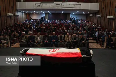 وداع با پروانه معصومی