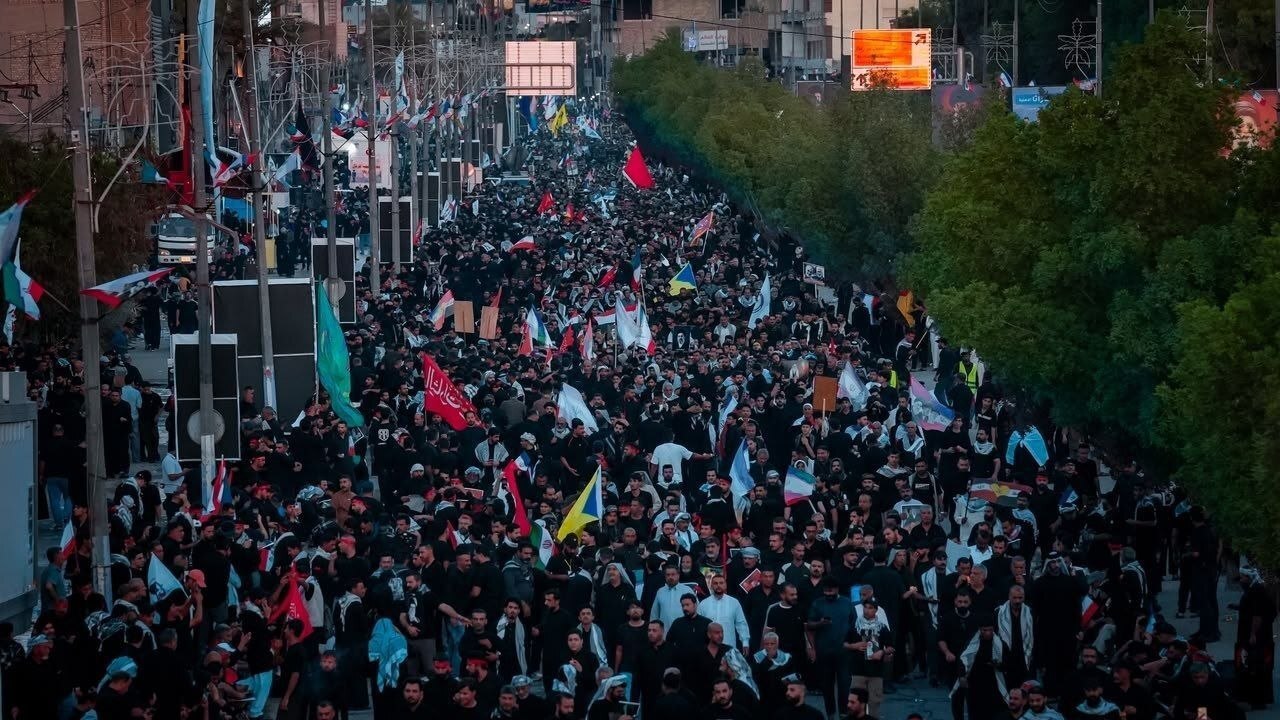 سلام بر خانه پدری | لحظه به لحظه با تشییع پیکر رهبر شهید در نجف + فیلم و عکس