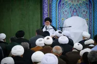 آیت‌الله علم‌الهدی: مراسم اعتکاف، حرکت عظیمی در جهت تربیت دینی نسل جوان است