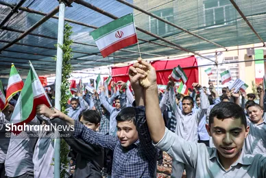 گزارش تصویری | آیین نواخته شدن زنگ نماز اول مهر