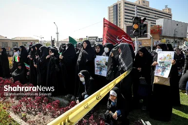 راهپیمایی مردم مشهد در محکومیت اغتشاشات اخیر و تشییع شهدای مدافع امنیت