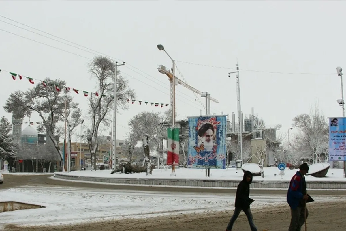 مدارس خراسان شمالی و بجنورد تا پایان هفته تعطیل شد (۳ بهمن ۱۴۰۱)