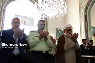 نماز عید سعید فطر در حرم مطهر رضوی