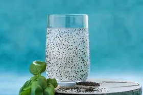 کدام نوشیدنی&zwnj;ها برای سرد شدن در روزهای گرم مفید است