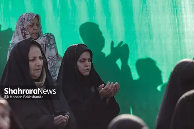 گزارش تصویری | اقامه نماز عید فطر در حرم مطهر امام رضا (ع)