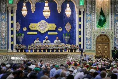 جزءخوانی قرآن در حرم حضرت معصومه (س)