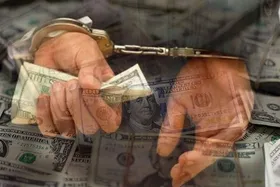 ویدئو| سرقت نیم میلیون دلاری توسط حسابدار صرافی| اعترافات باور نکردنی!