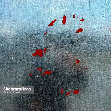 «خدای خامنه ای زنده است » .جمله ای که در پی تکرار در حافظه مردم جا گرفته است و مردم با دیدن ظاهر کلمه جمله در ذهنشان تداعی میشود . 

