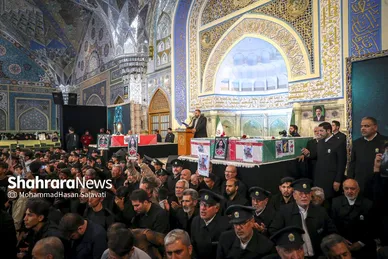 گزارش تصویری |  وداع با پیکر مطهر ۵ شهید خراسانی حمله آمریکایی-صهیونی در حرم مطهر رضوی