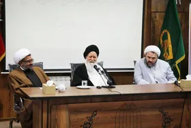 آیت&zwnj;الله علم&zwnj;الهدی: نماز جمعه متعلق به مردم است و باید گره از کار جامعه باز کند