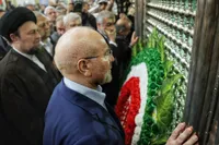 تجدید میثاق رئیس و نمایندگان مجلس شورای اسلامی با آرمان های امام خمینی (ره)