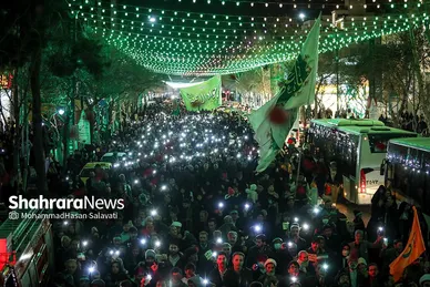 گلباران حرم مطهر رضوی در شب میلاد جوادالائمه (ع)