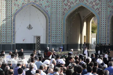 تشییع پیکر مرحوم مهدوی دامغانی در حرم مطهر رضوی