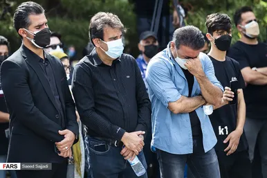 تشییع پیکر زنده‌یاد «ارشا اقدسی»