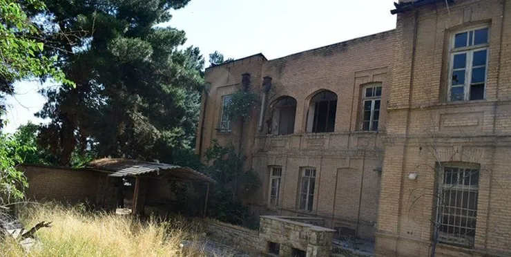 بیمارستان مسیح کرمانشاه، دومین بیمارستان قدیمی ایران در آتش سوخت+فیلم