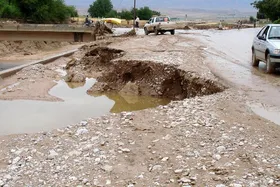 بارندگی و سیلاب موجب انسداد موقت محور&zwnj;های مواصلاتی خراسان رضوی شد(۲۰ اردیبهشت ۱۴۰۳)