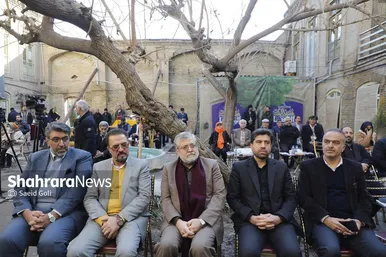 گزارش تصویری | آیین افتتاح گذر‌های تاریخی محلات و رونمایی از بزرگ‌ترین پرده نقاشی نقالی کشور (۴ دی ۱۴۰۳)