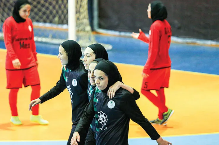 جنگ بر سر صدرنشینی