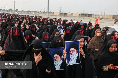 گزارش تصویری | مراسم تشییع پیکر شهدای حمله جنایتکارانه آمریکا به یک مراسم عروسی در شهرستان سیریک - کوهستک