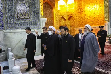 بازگشایی صحن انقلاب حرم مطهر رضوی در آستانه نیمه شعبان