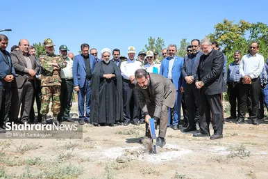 مراسم آغاز عملیات اجرایی فاز یک بوستان ۲۵ هکتاری جهان‌شهر و بهره‌برداری از ۹ پروژه فرهنگی، عمرانی و فضای سبز منطقه ۸